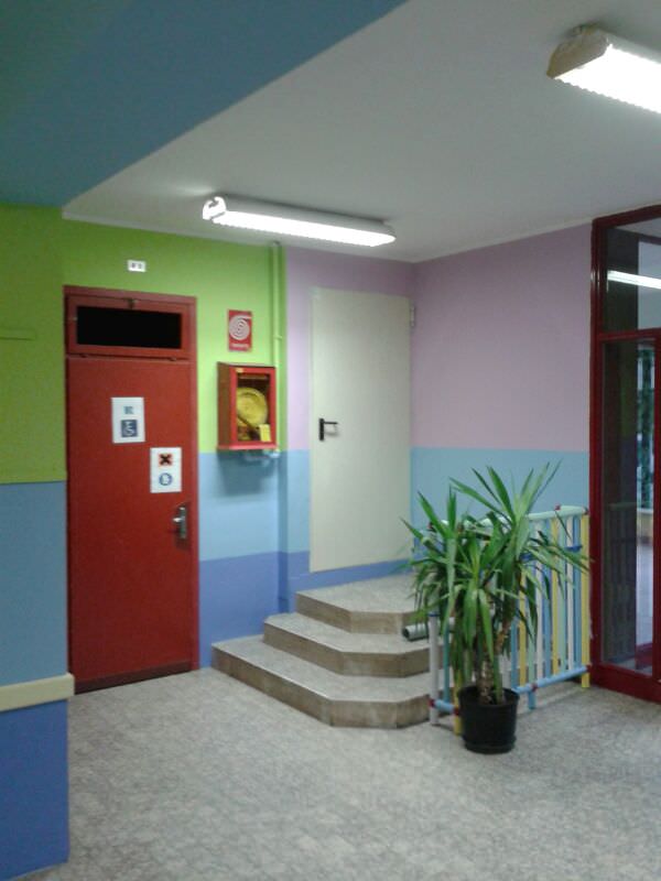 Una foto del nuovo look della scuola