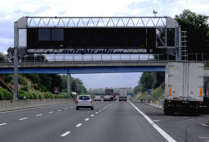 autostrada a26