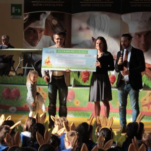 gold-bunny-lesa-2016-12