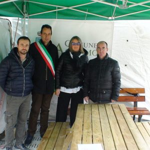 delegazione_di_paruzzaro_con_sindaco_petrucci