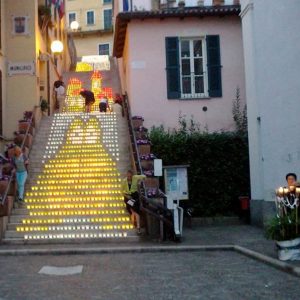 scalone illuminato belgirate